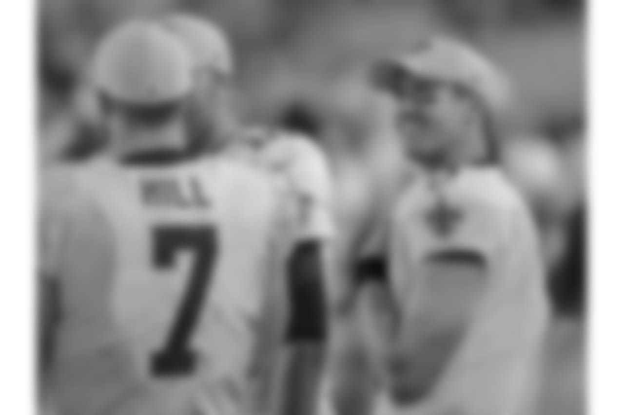 Gallery-preseason-game1-2560x14402671