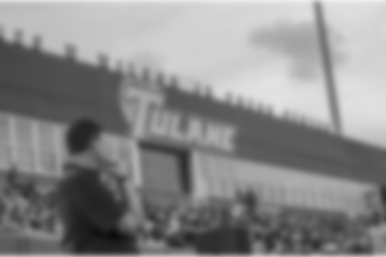 Gallery-training-camp-Tulane-2560x1440993