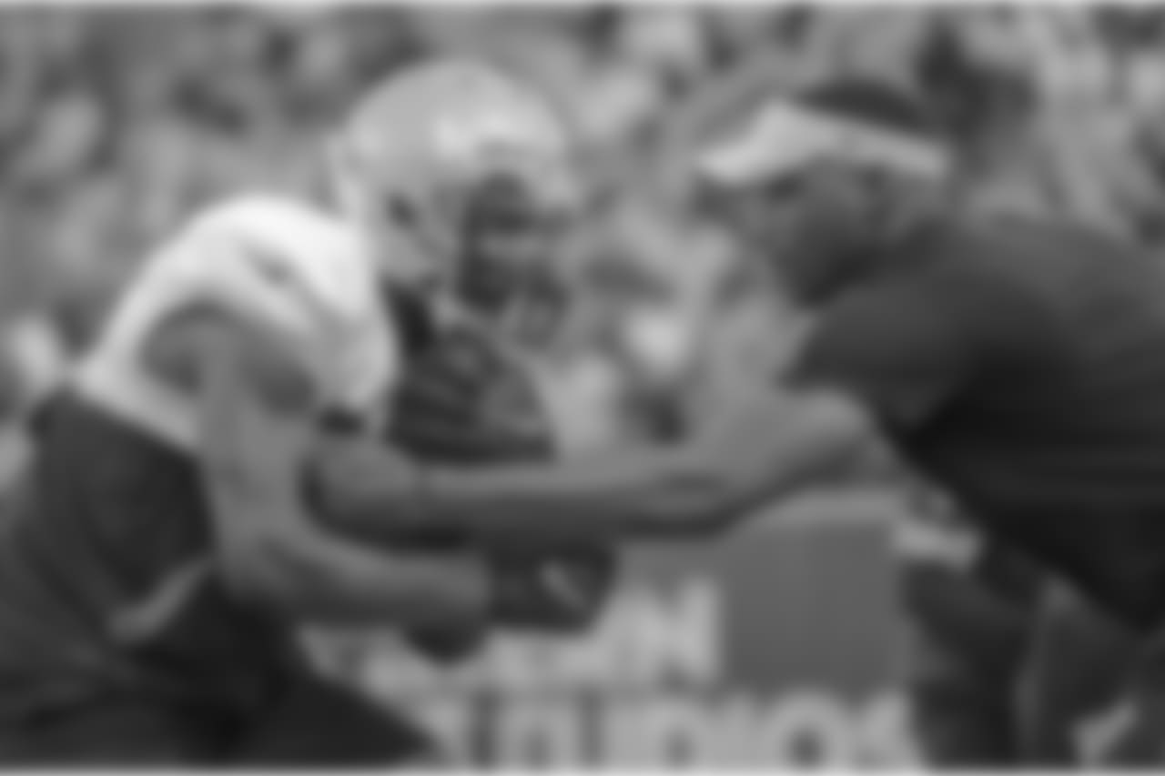 Gallery-training-camp-Tulane-2560x1440980