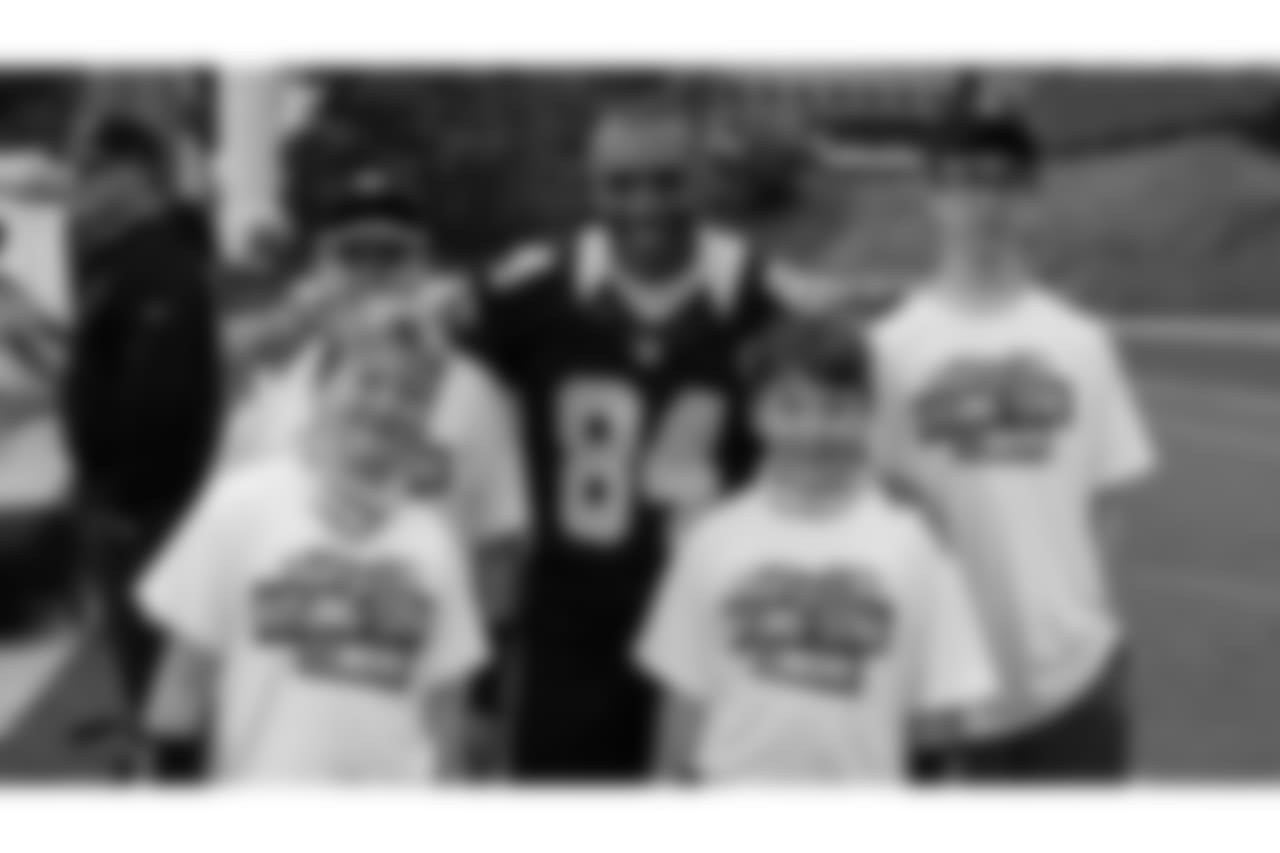 New Orleans Saints players Cameron Jordan, Terron Armstead, David Onyemata, Vonn Bell and Saints Hall of Famer Michael Lewis hosted an NFL Play 60 camp for kids in Vancouver, Canada on May 26, 2018.