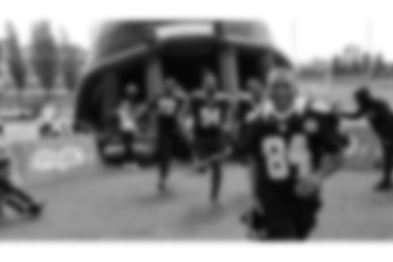 New Orleans Saints players Cameron Jordan, Terron Armstead, David Onyemata, Vonn Bell and Saints Hall of Famer Michael Lewis hosted an NFL Play 60 camp for kids in Vancouver, Canada on May 26, 2018.