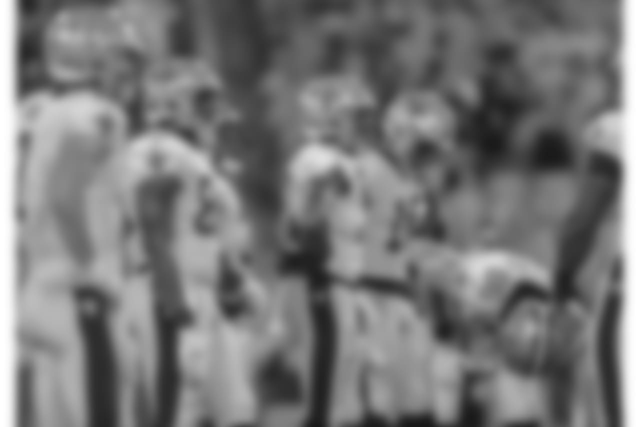 Gallery-preseason-game1-2560x14402193