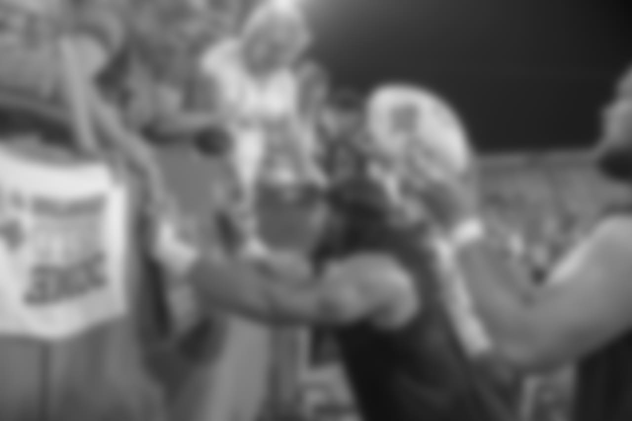 Gallery-training-camp-Tulane-2560x14402562