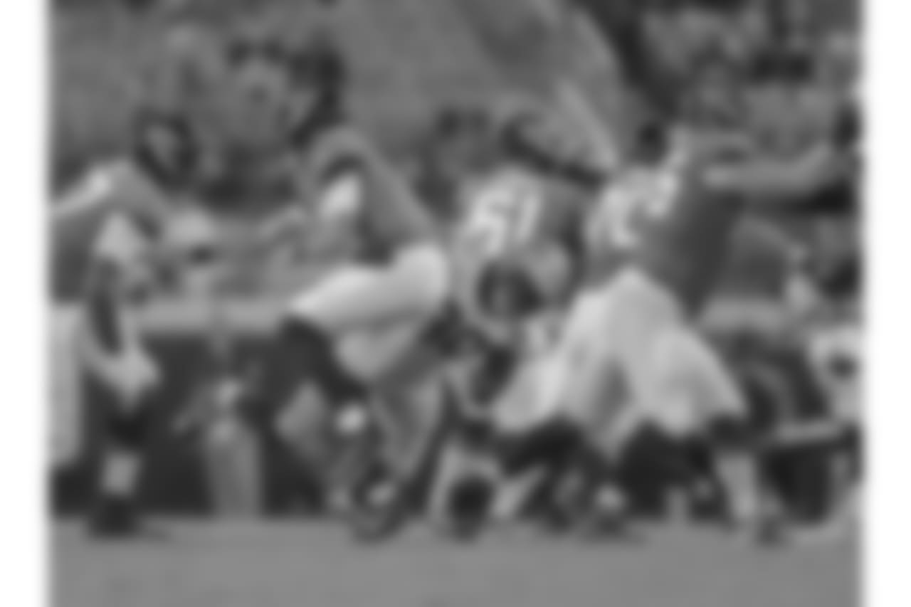 Gallery-preseason-game1-2560x14402848