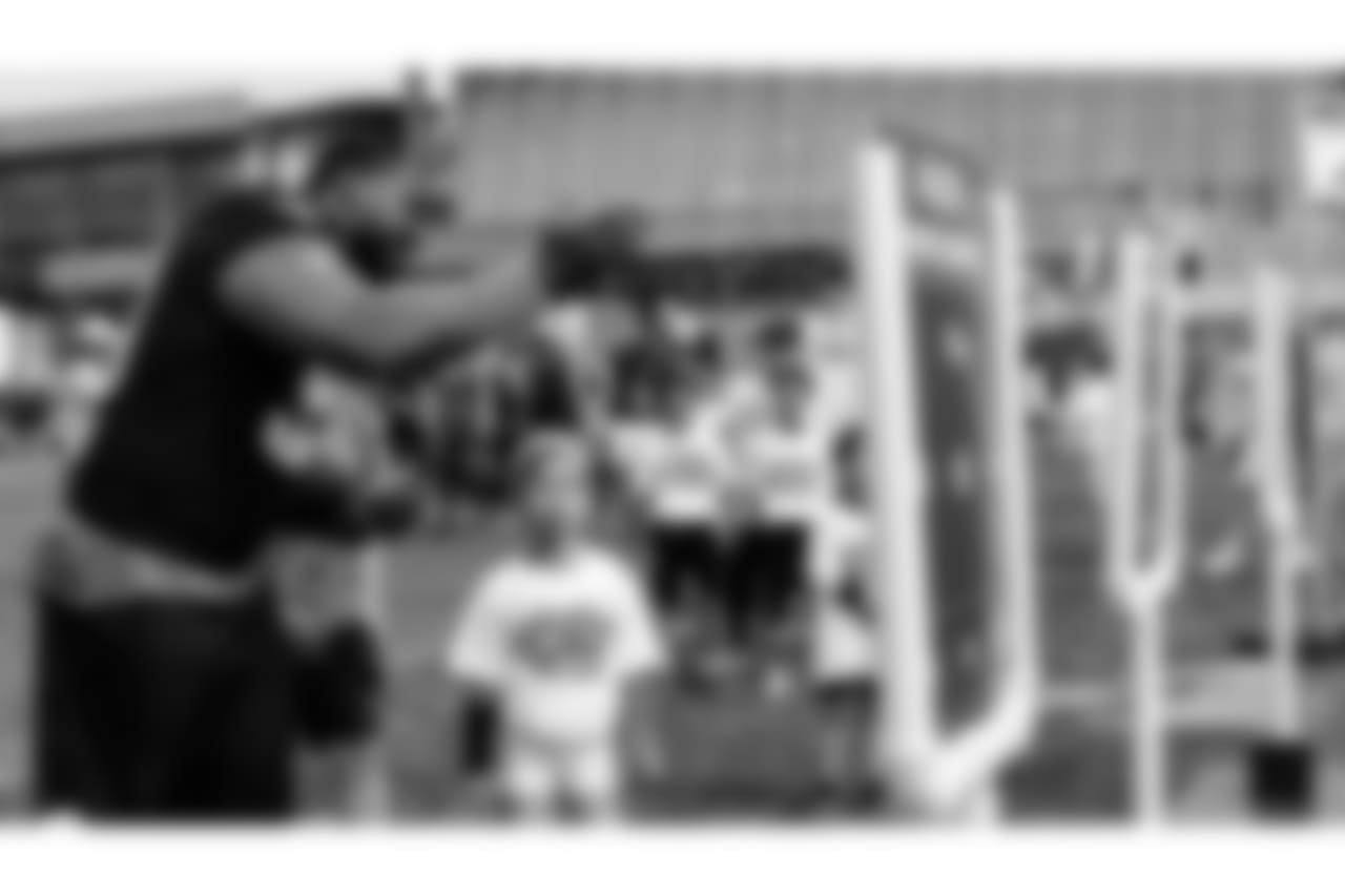 New Orleans Saints players Cameron Jordan, Terron Armstead, David Onyemata, Vonn Bell and Saints Hall of Famer Michael Lewis hosted an NFL Play 60 camp for kids in Vancouver, Canada on May 26, 2018.