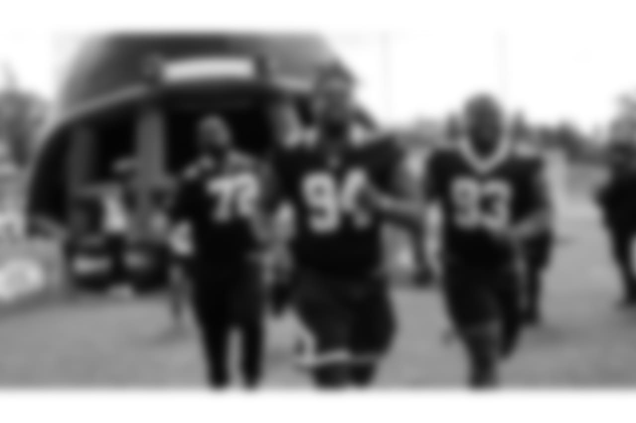 New Orleans Saints players Cameron Jordan, Terron Armstead, David Onyemata, Vonn Bell and Saints Hall of Famer Michael Lewis hosted an NFL Play 60 camp for kids in Vancouver, Canada on May 26, 2018.