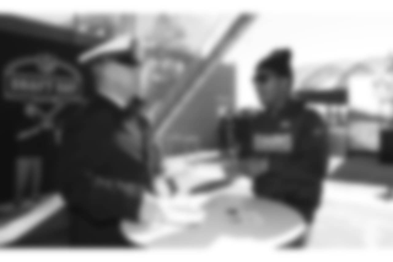cst_am4i4879.jpg