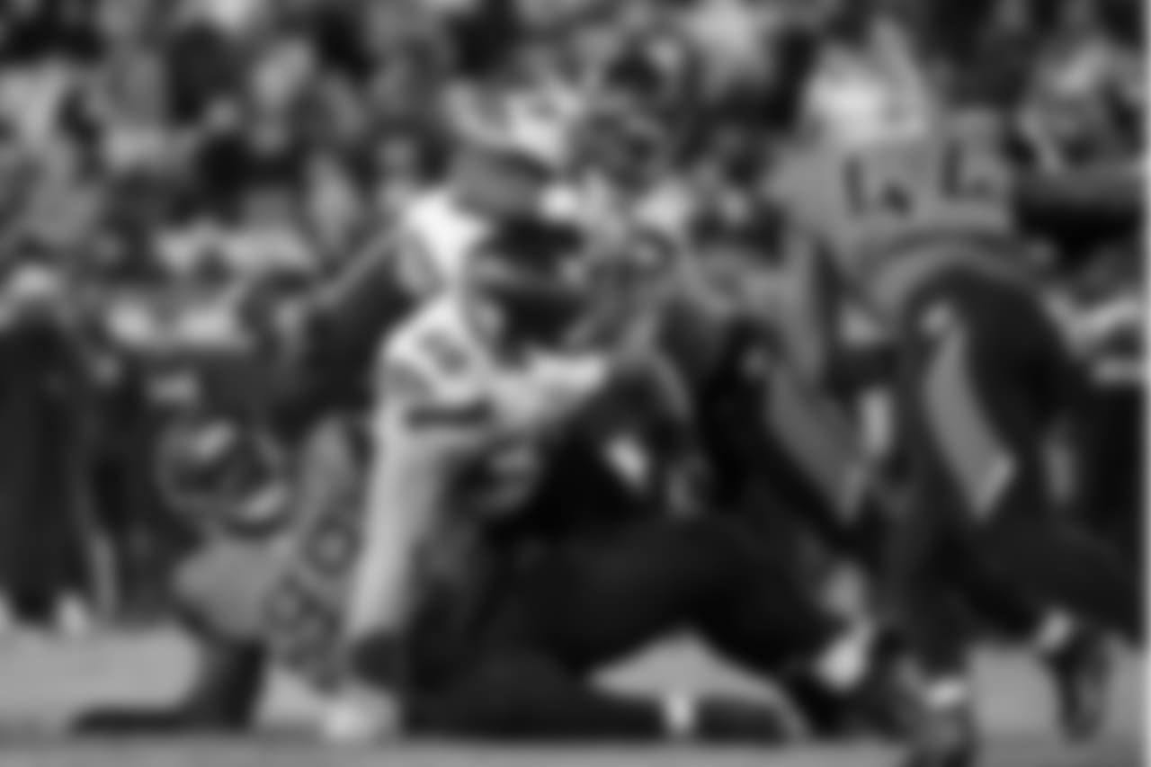 eye_wk_14_jags_34_0.jpg eye_wk_14_jags_34_0.jpg
