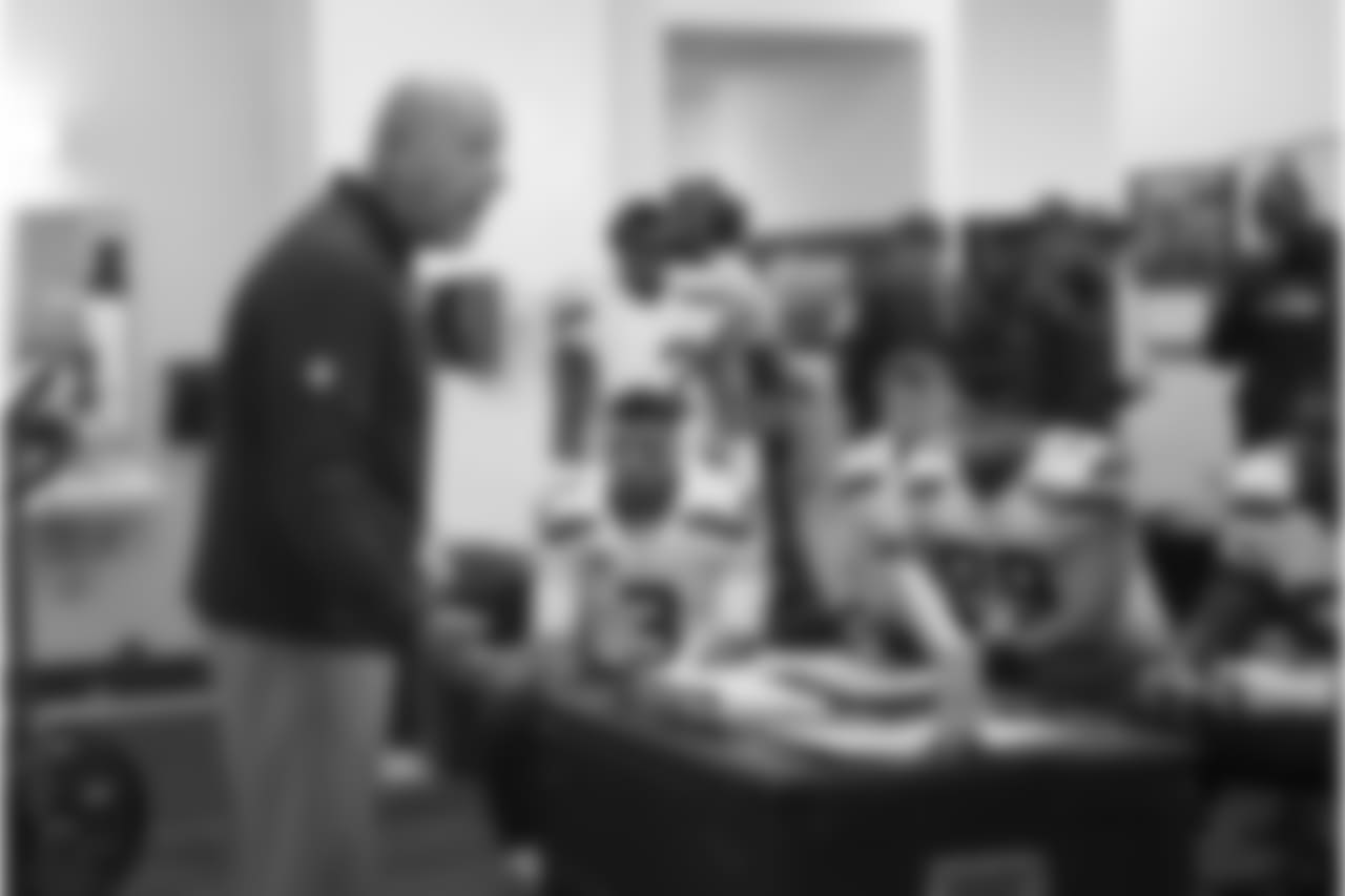 On the other side of the locker room, Tom Cable addressed the offense.