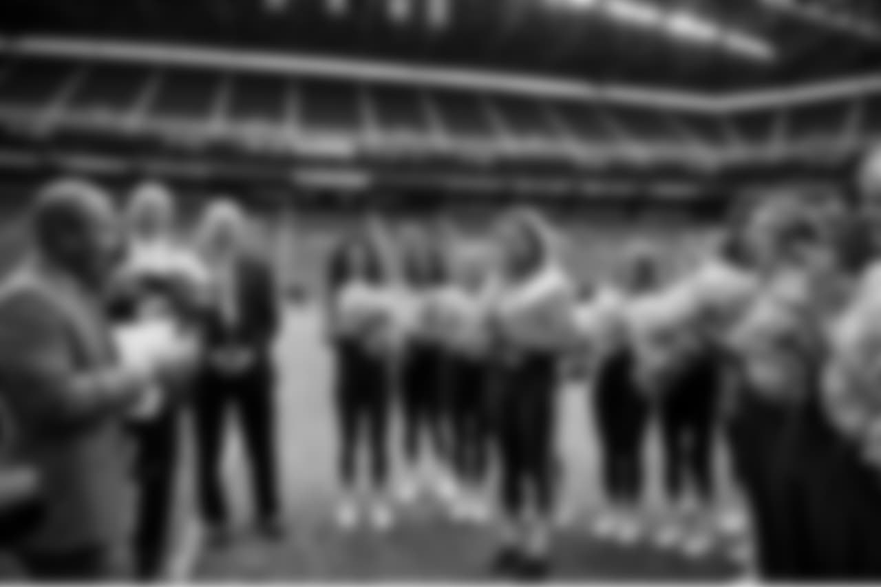 20170917_49ers_seahawks_janegphoto-16_0.jpg