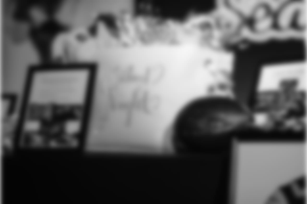 20171206_seagals_auction-7.jpg