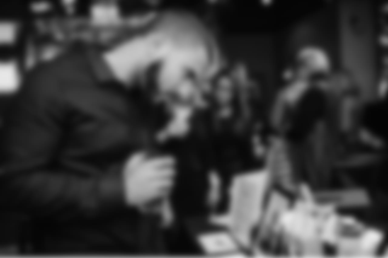 20171206_seagals_auction-22.jpg