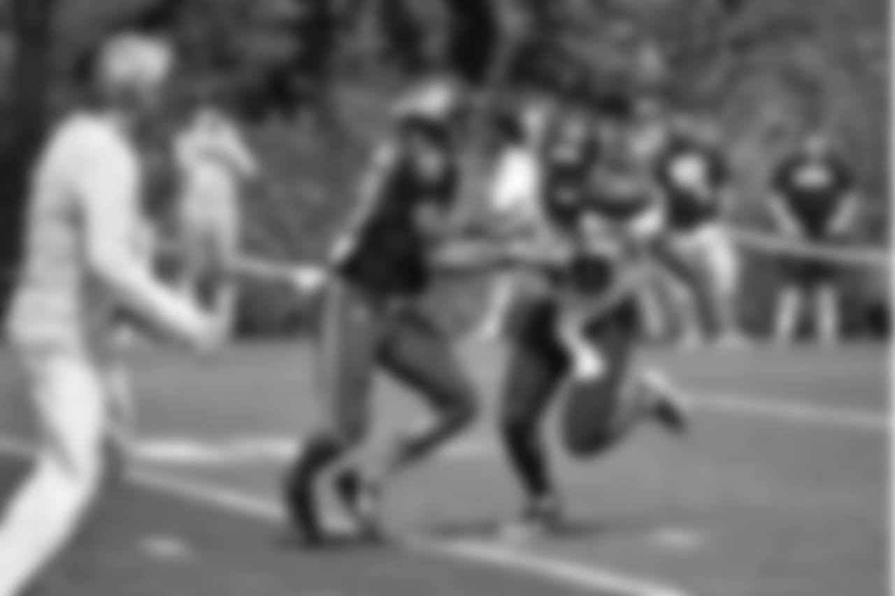 RB J.D. McKissic, left, and LB Shaquem Griffin, right