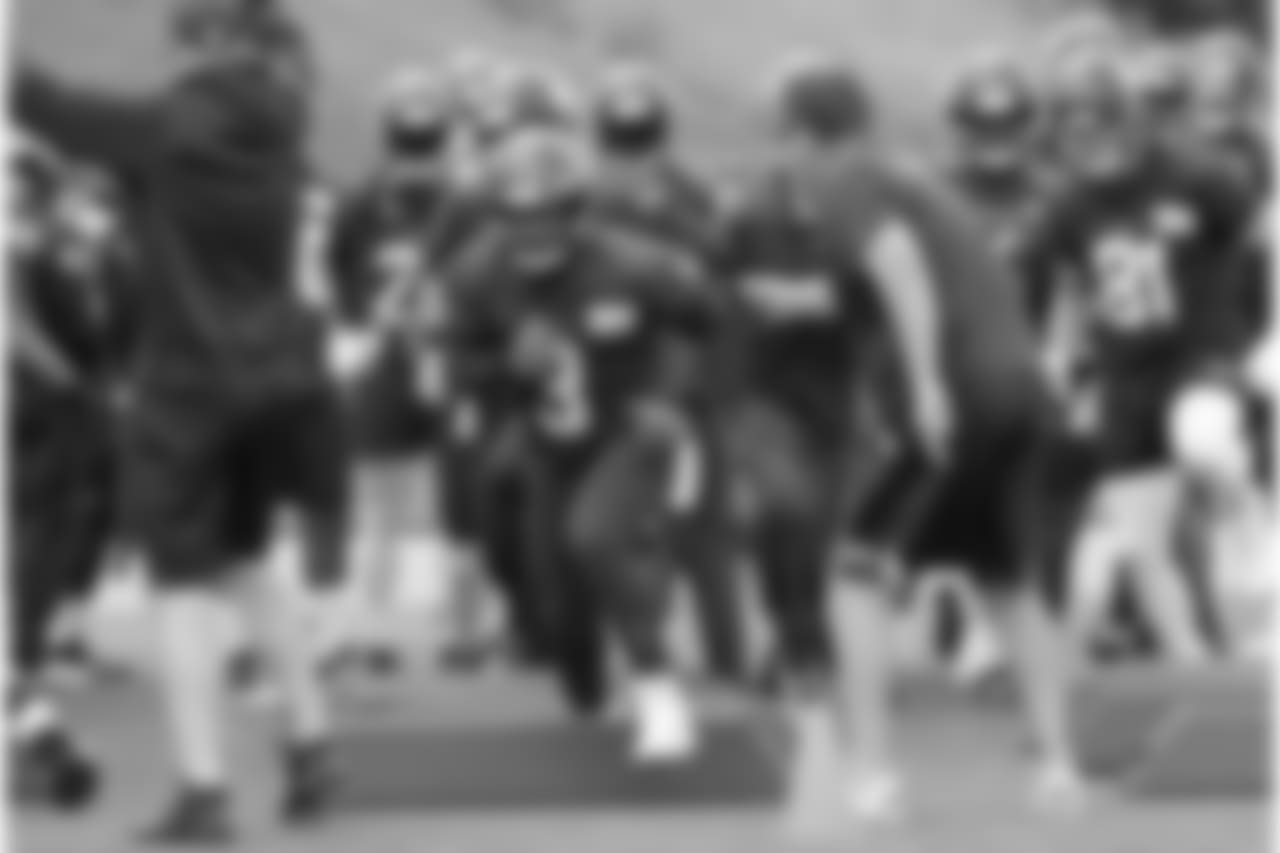 QB Russell Wilson, middle