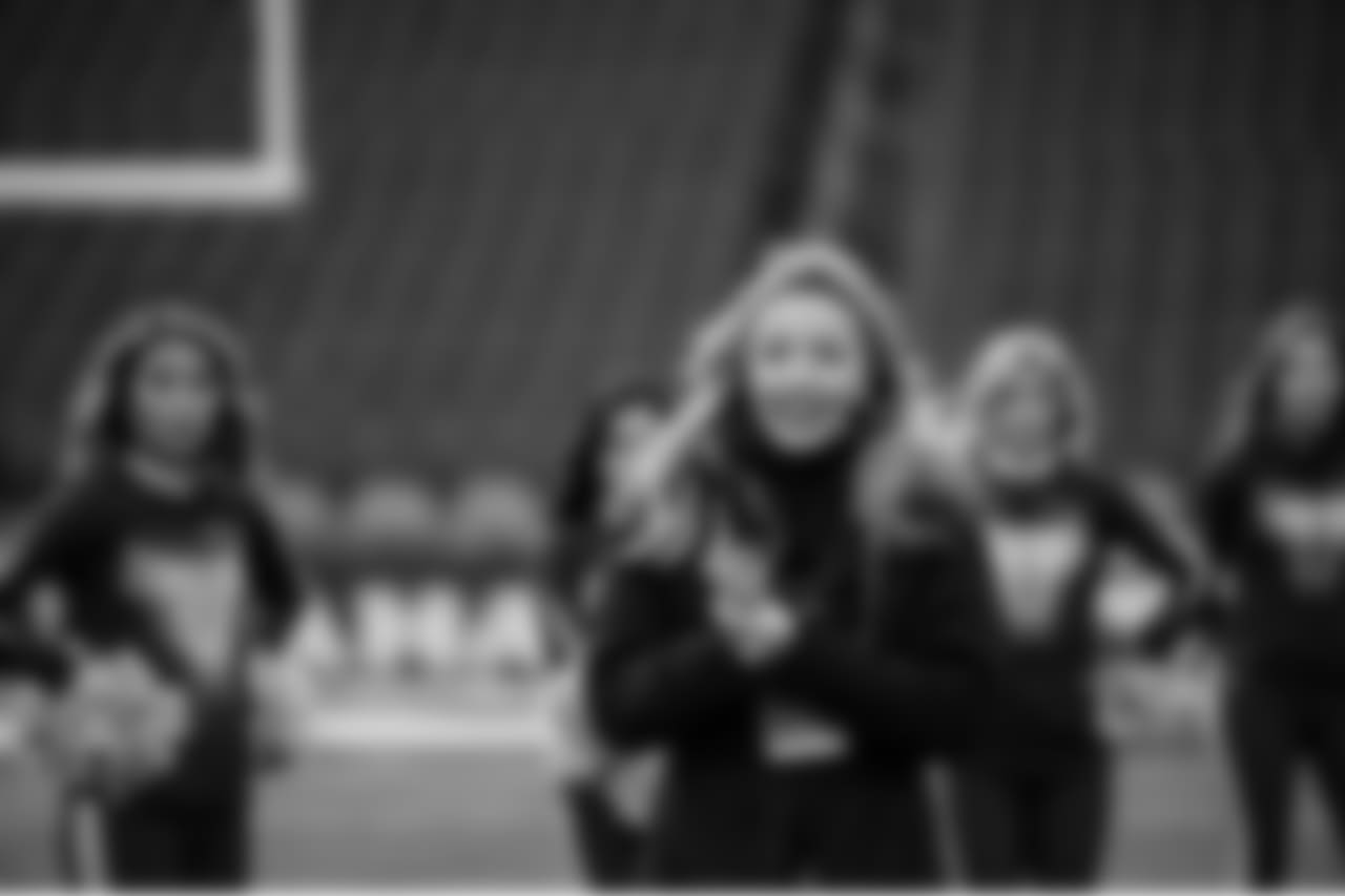 20171231_seagals_cardinals_janegphoto-5.jpg