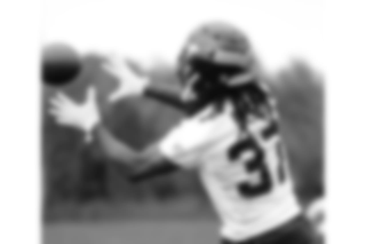 37_trovon_reed_practice.jpg