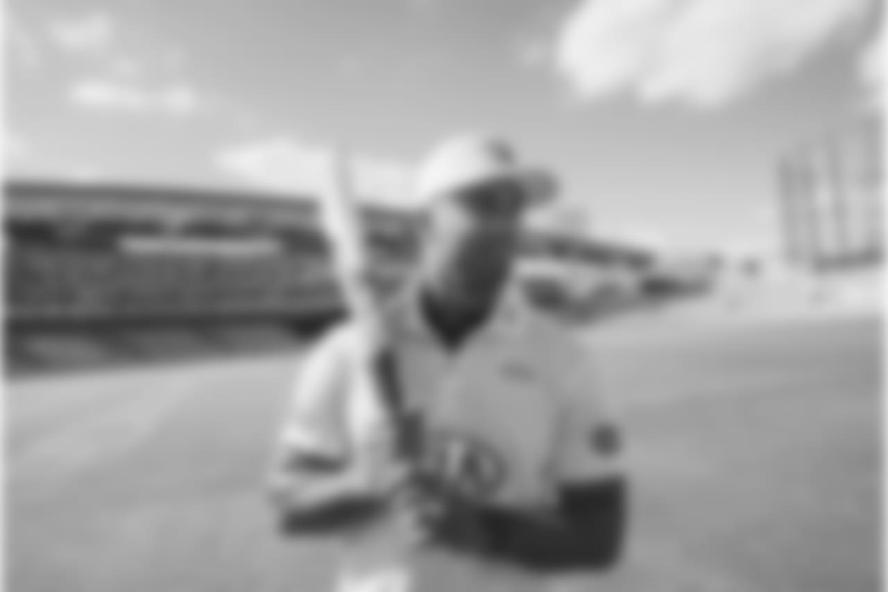 RUSSxCRICKET05
