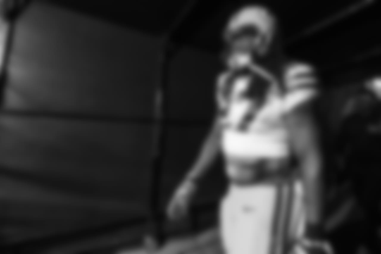 Green Bay Packers running back Eddie Lacy (27) walks onto the field from the tunnel before the NFL regular season game against the Denver Broncos on Sunday, Nov. 1, 2015 in Denver. The Broncos won, 29-10. (Ric Tapia via AP)