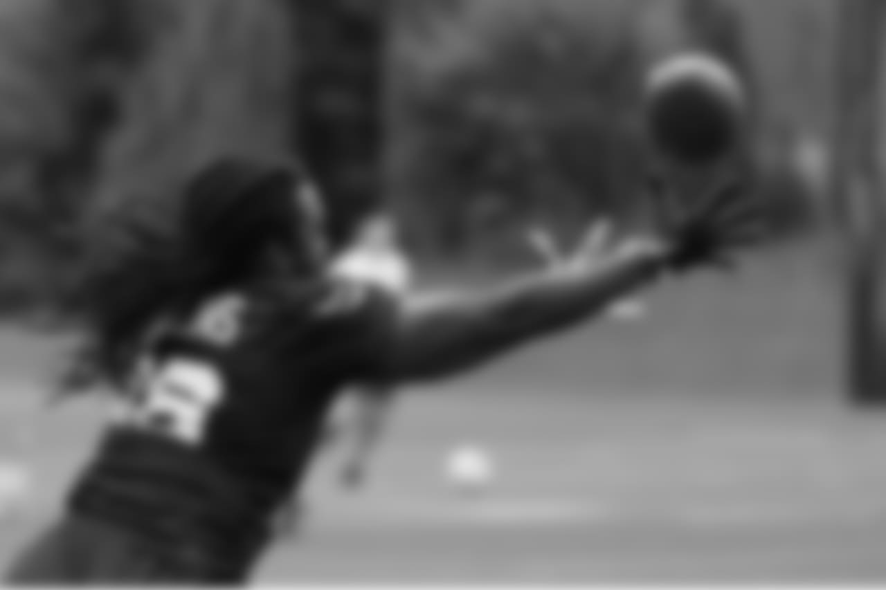 36_alex_collins_practice.jpg