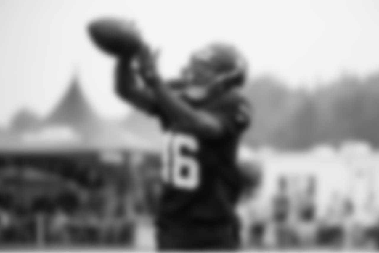 16_tyler_lockett_real_practice.jpg
