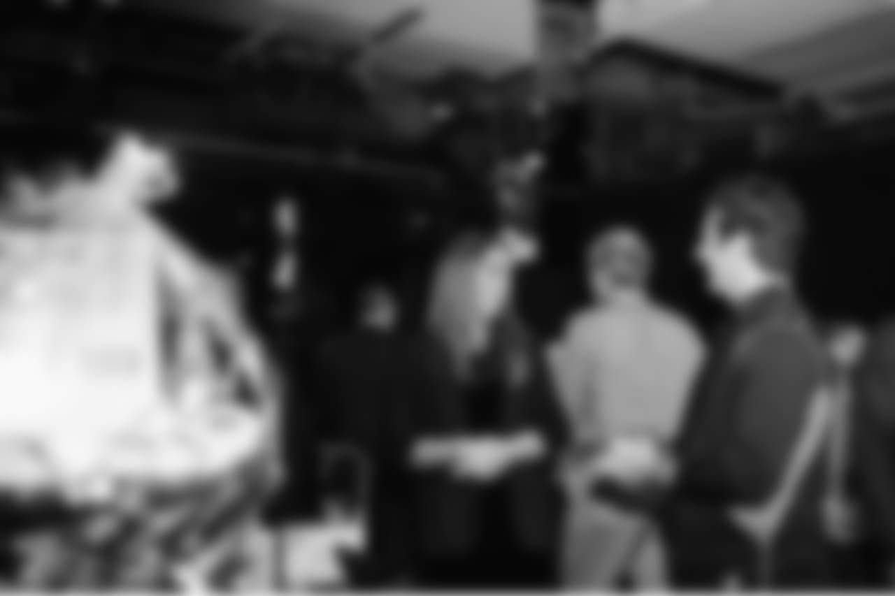 20171206_seagals_auction-16.jpg