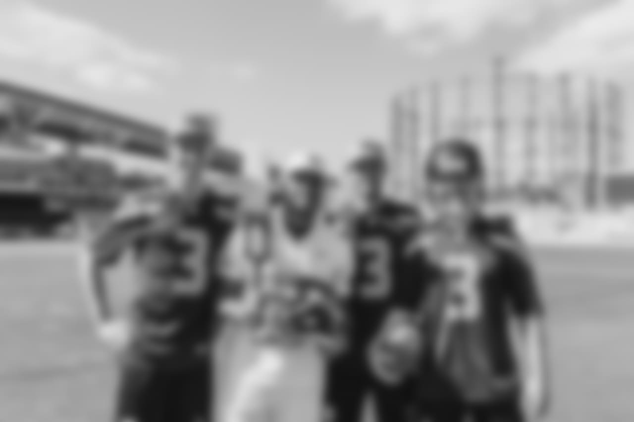 Russell Wilson at the Oval 74