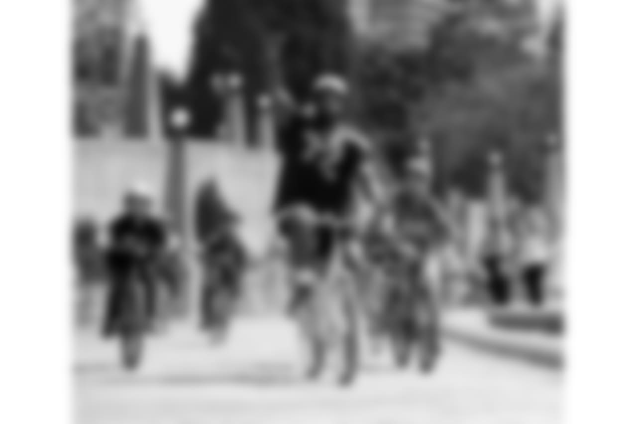 cst_ek2v0053.jpg