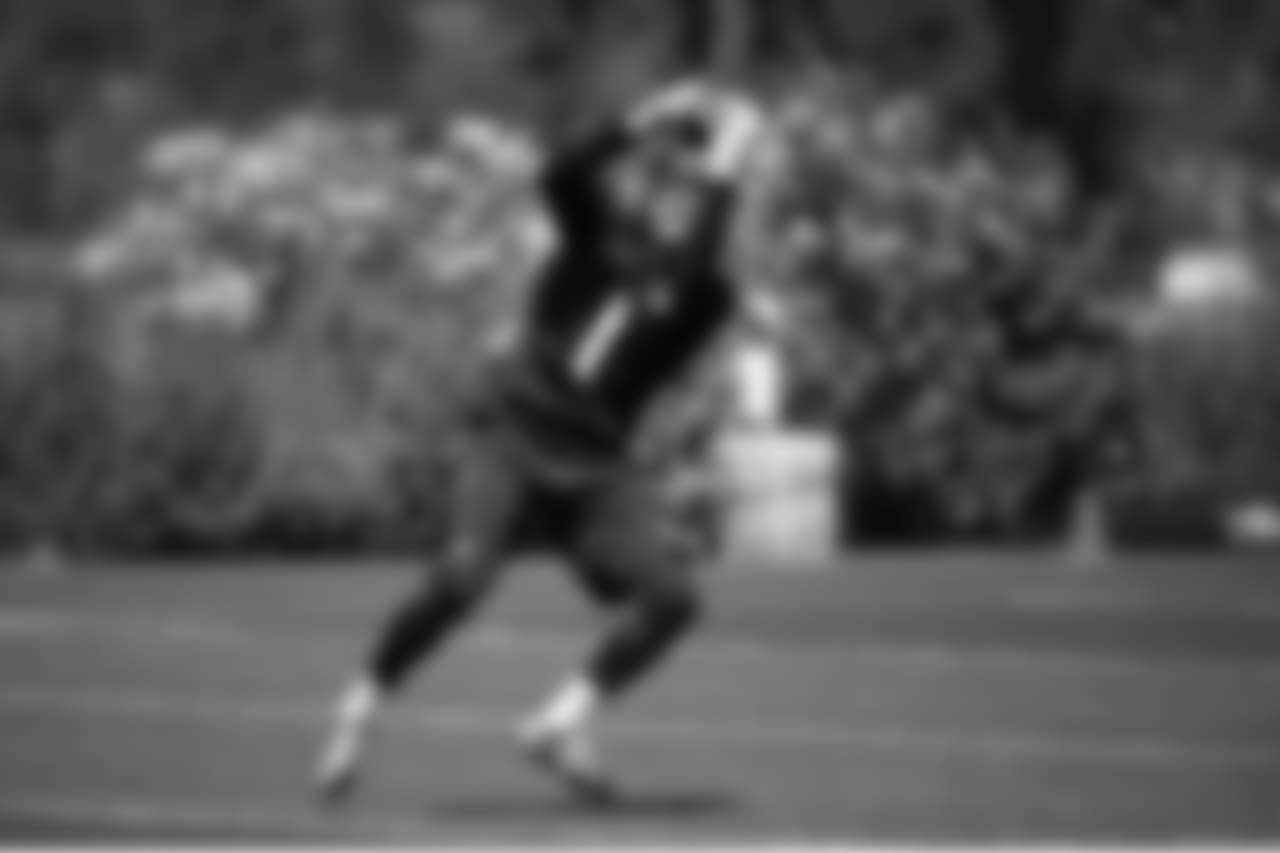 1_deshon_foxx_practice.jpg