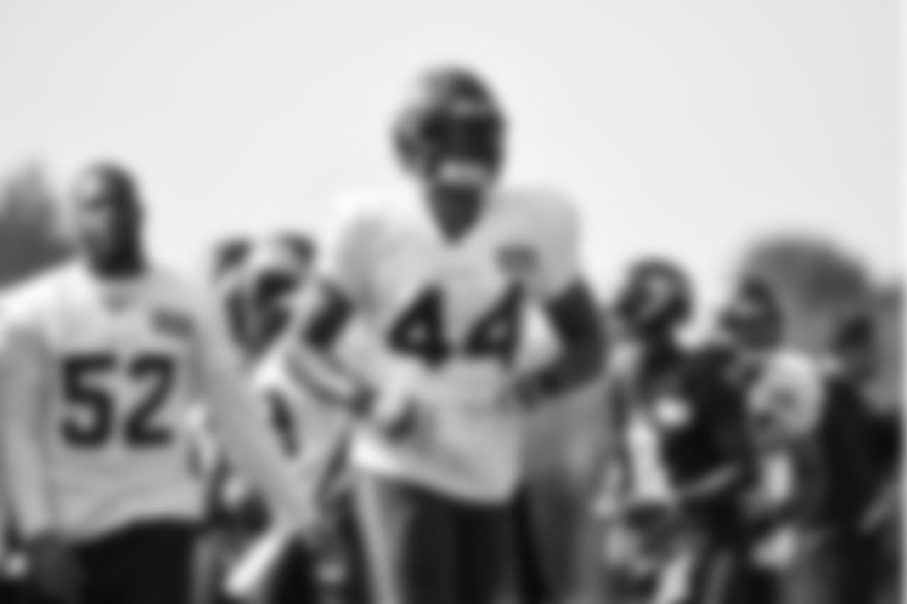 LB Marcus Smith II