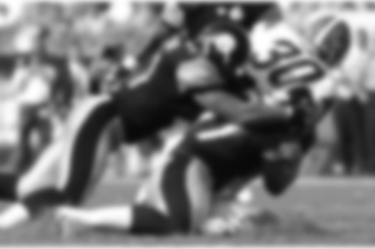 10. Aaron Smith (99-11) - 44 career QB sacks.