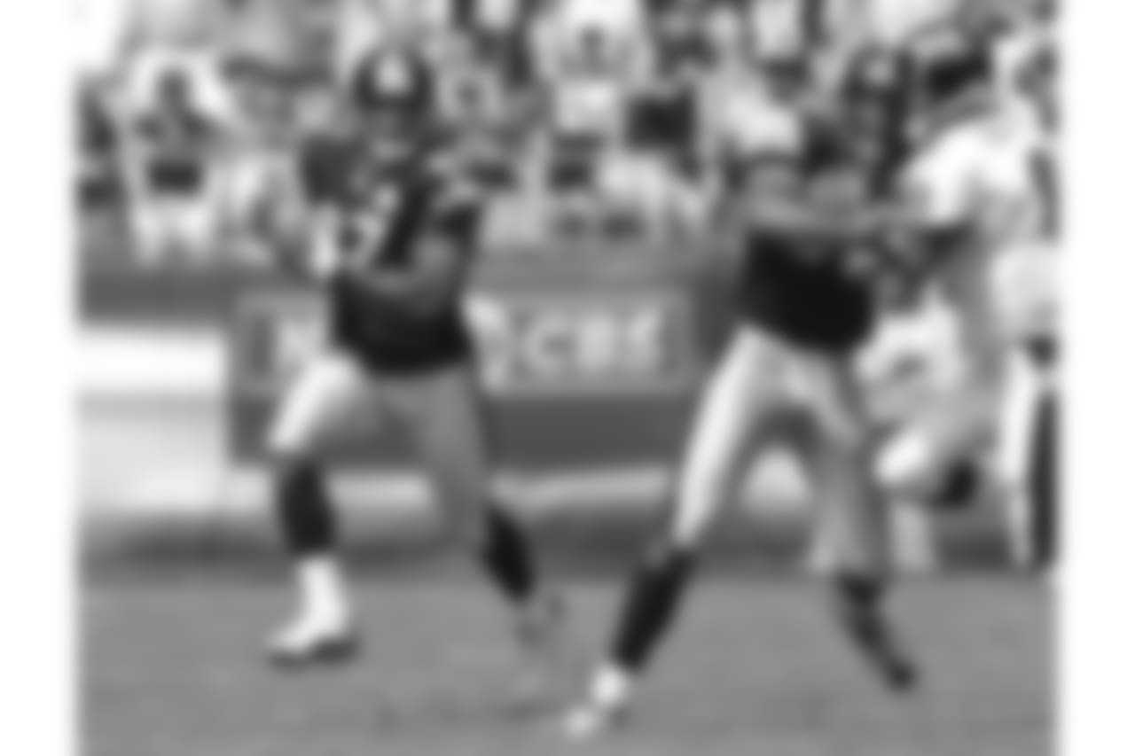 Kendrell Bell (01-04)