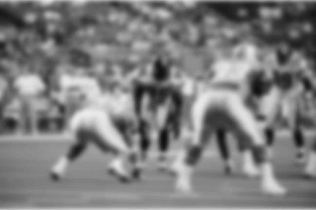 8. Greg Lloyd (88-97) - 53.5 career QB sacks.