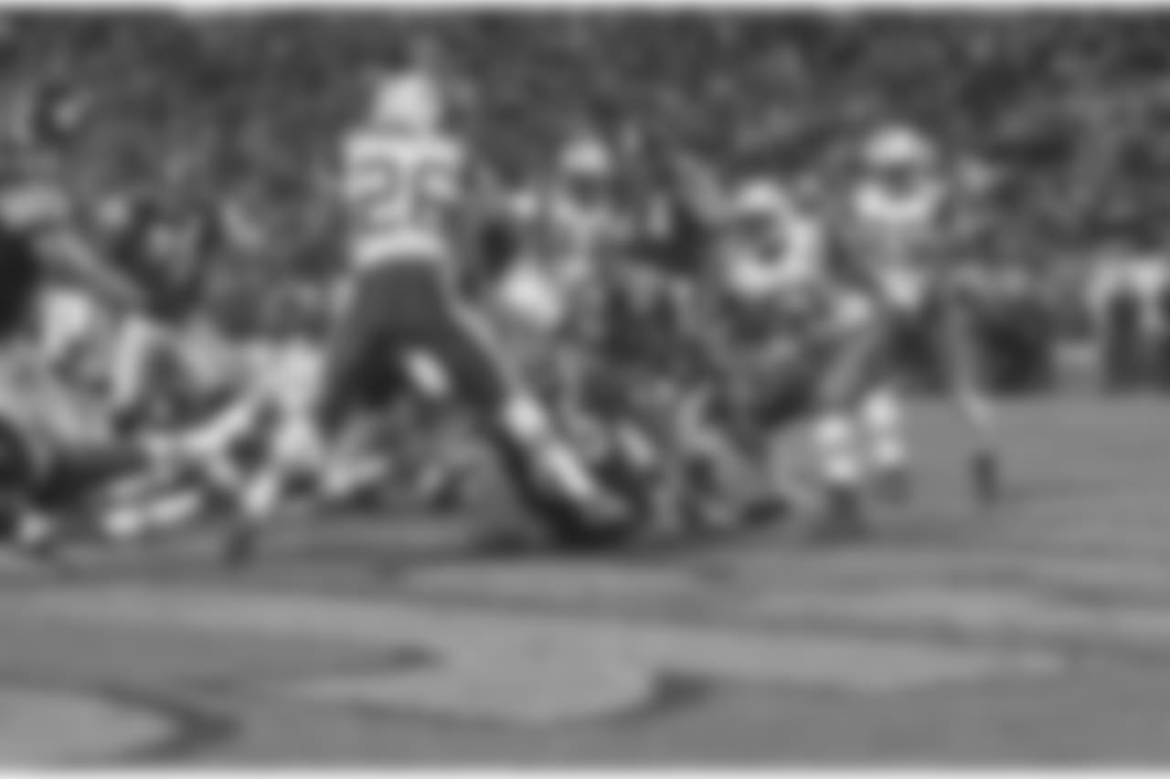 The Steelers defeated the Jets 20-17 in an AFC Divisional playoff game on January 15, 2005.