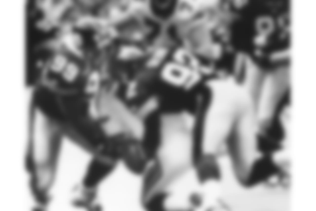 2. Jason Gildon (94-03) - 77 career QB sacks.