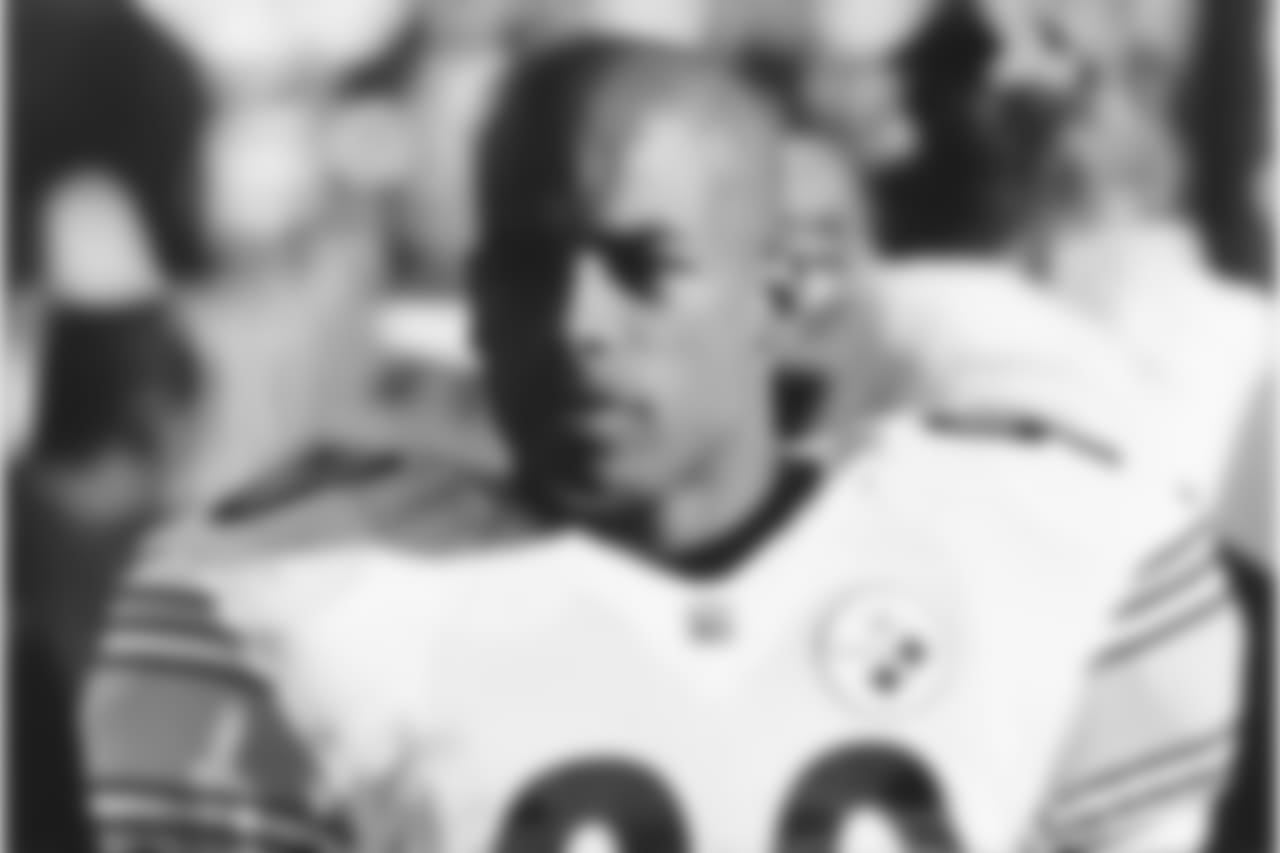 Donnel Thompson (00)
