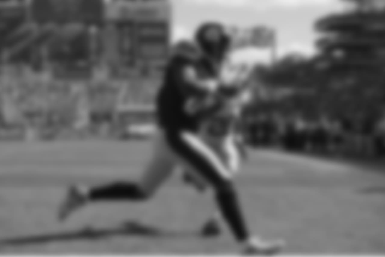 2. Antonio Brown (10-Present) - 632 career receptions.