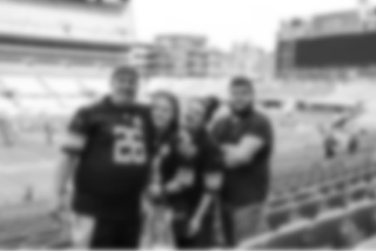 2017_Fan_Blitz0429to_408