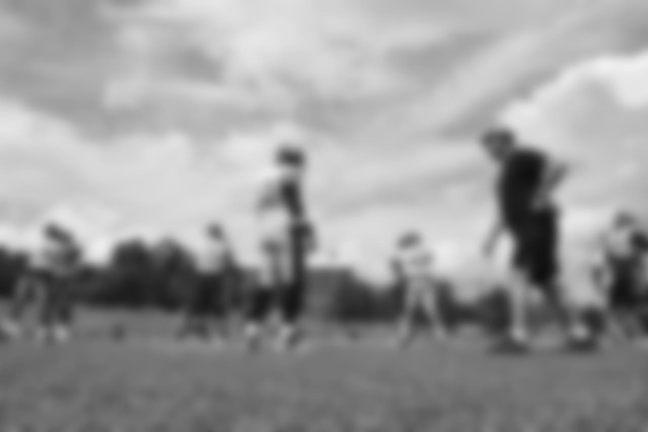Pittsburgh Steelers players practice at Saint Vincent College during the 2018 Steelers training camp.