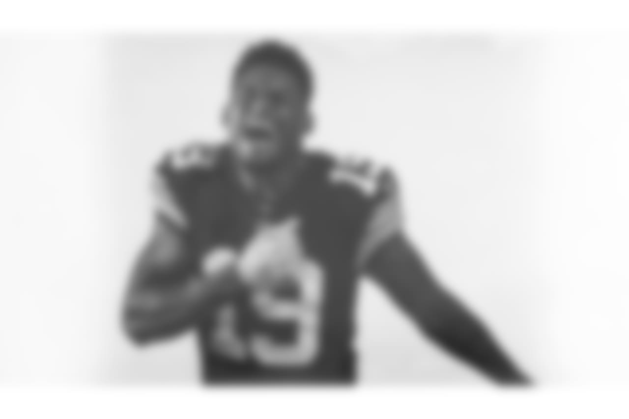 JuJu Smith-Schuster wears the latest throwback jersey that honors the Super Bowl XIII and XIV teams.
