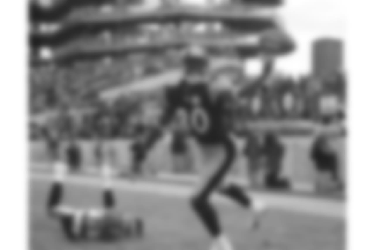 9. Plaxico Burress (00-04, 12-13) - 264 career receptions.