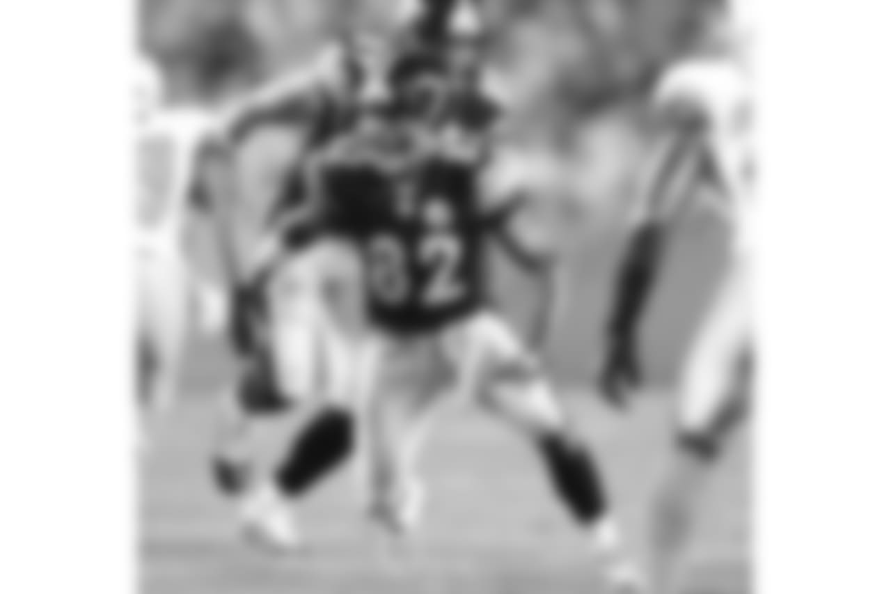 3. Antwaan Randle El (2002-05, 10) - 1,650 yards.
