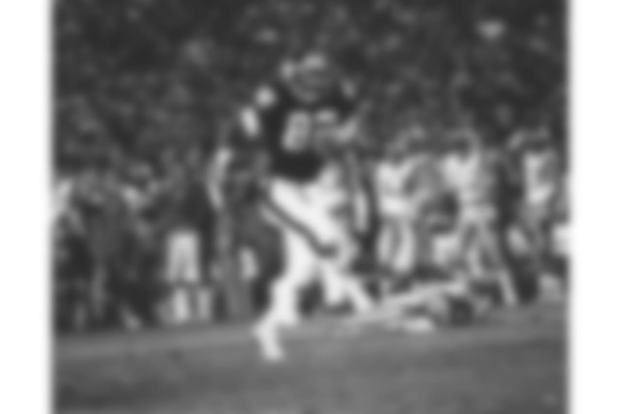 4. John Stallworth (74-87) - 537 career receptions.