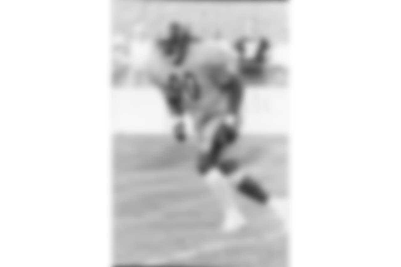 Reggie Lowe (99)