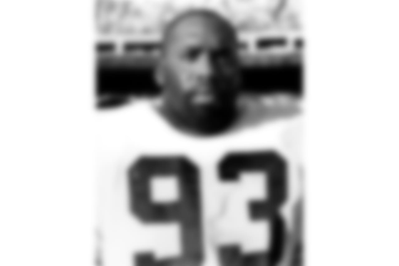 6. Keith Willis (82-87, 89-91) - 59 career QB sacks.