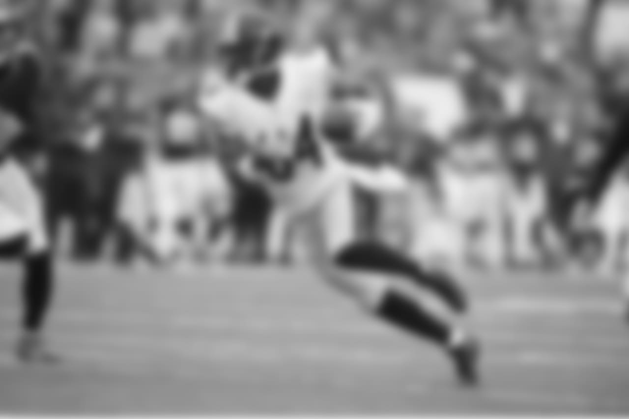 2. Antonio Brown (10-Present) - 632 career receptions.