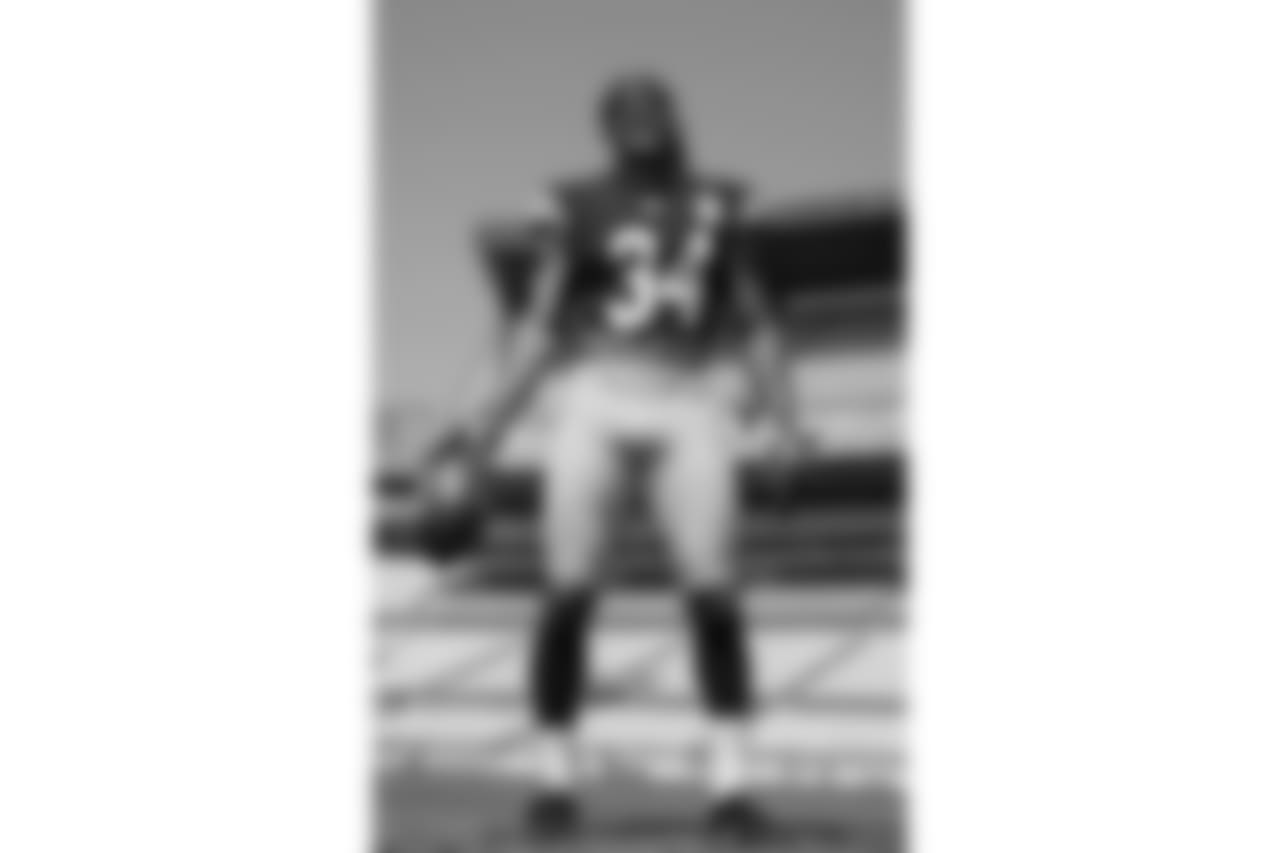 2018_TerrellEdmunds_UNI_0524kr_0009