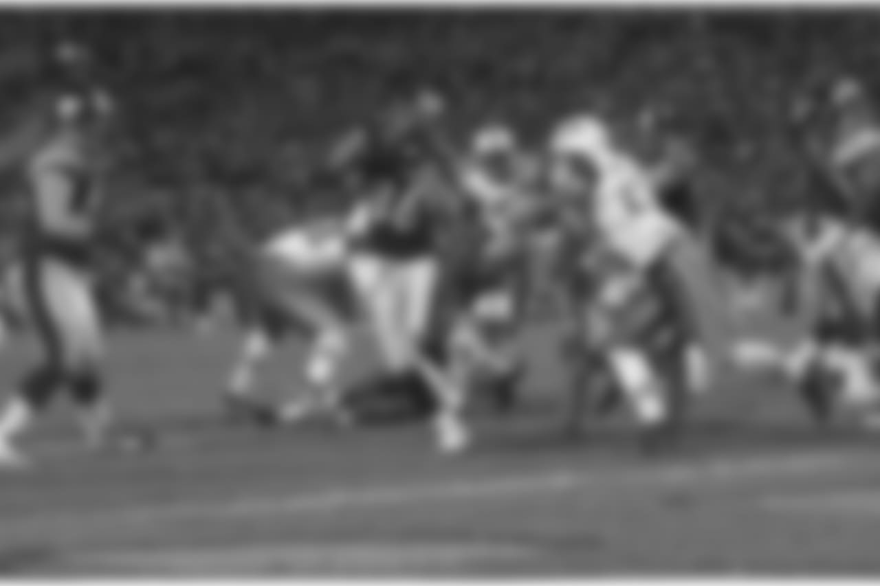 The Steelers defeated the Jets 20-17 in an AFC Divisional playoff game on January 15, 2005.