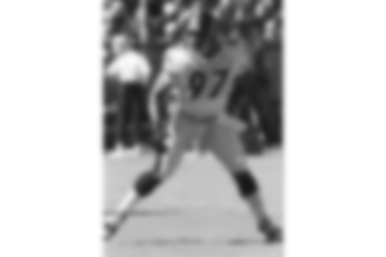 Kendrell Bell (01-04)