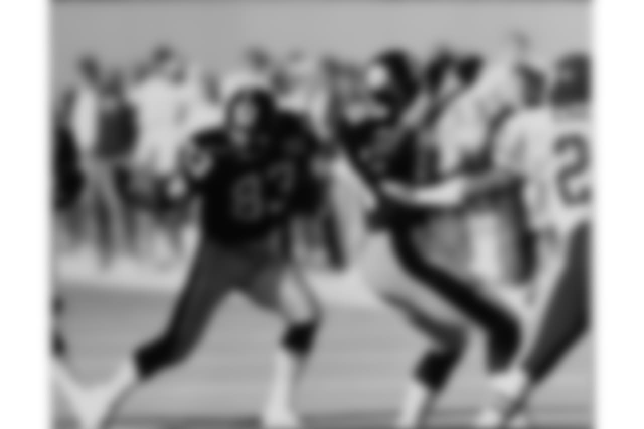 5. Louis Lipps (84-91) - 358 career receptions.