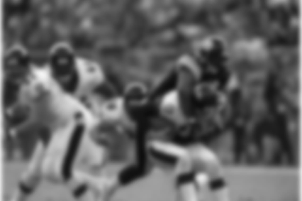 The Steelers defeated the Ravens 27-10 in an AFC Divisional playoff game on January 20, 2002.